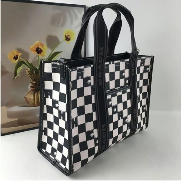 Coach Black and White Messenger Bag with Checkered Design - Picture 4 of 5
